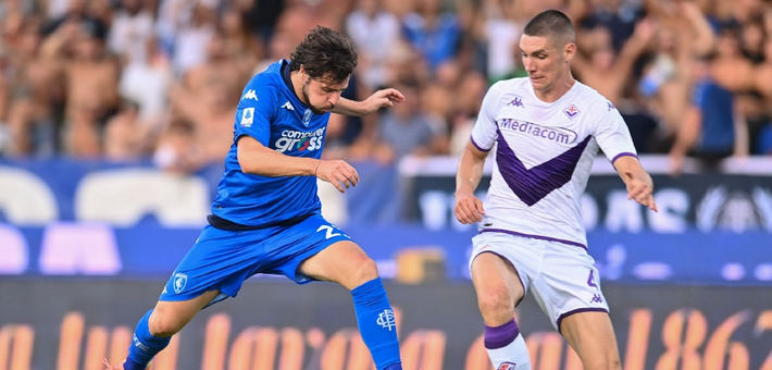 利亚在青训 利亚在青训